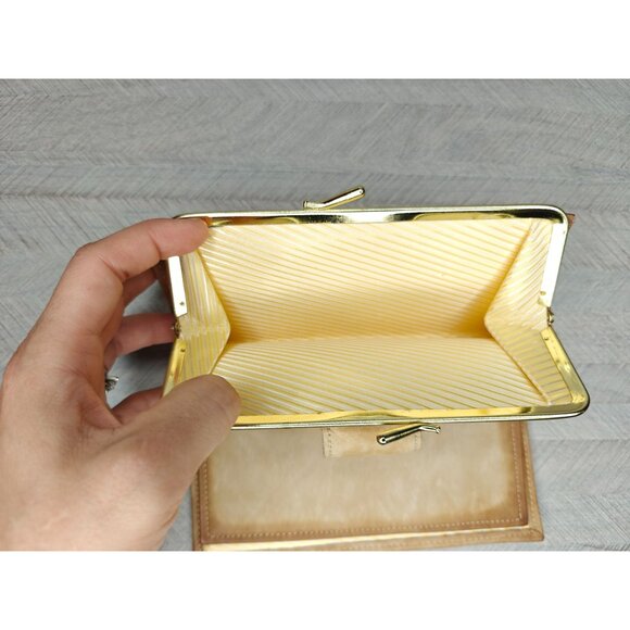 Vintage Crown Checkbook Wallet Beige Tan Cowhide Leather Kisslock Coin Pouch - Picture 4 of 10